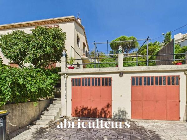 Appartement dans maison Vue mer panoramique en vente dans le Quartier du Coteau Saint-Pierre 93 m² (06150)