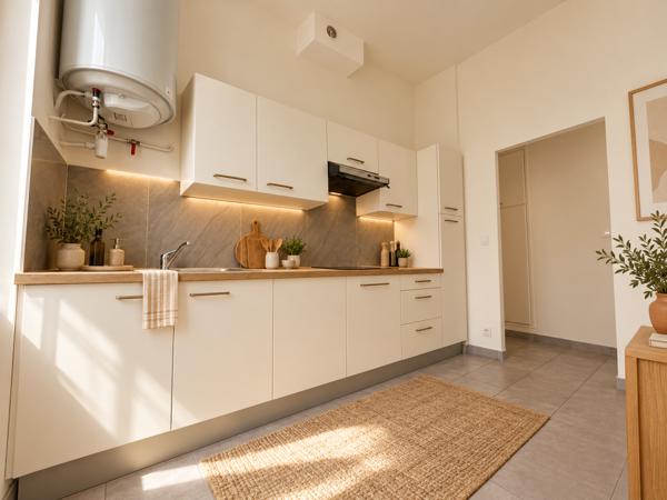 Appartement
         2 pièces
        - 39 m² 139 000 € *
