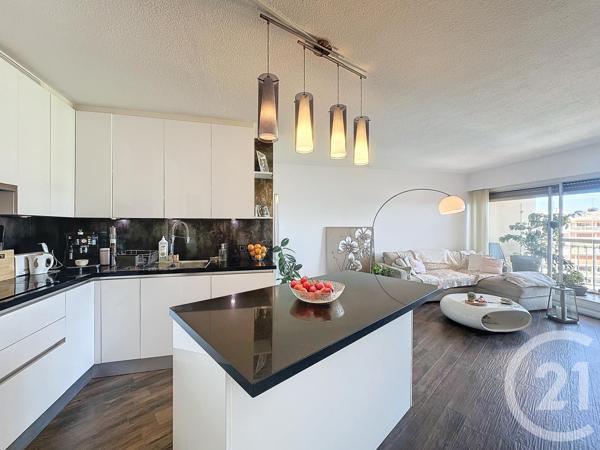 Appartement F2 à vendre  2 pièces - 45,03 m2 MANDELIEU LA NAPOULE - 06