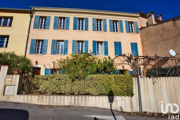 Maison 5 pièces de 200 m² à Châteauneuf-Grasse (06740)