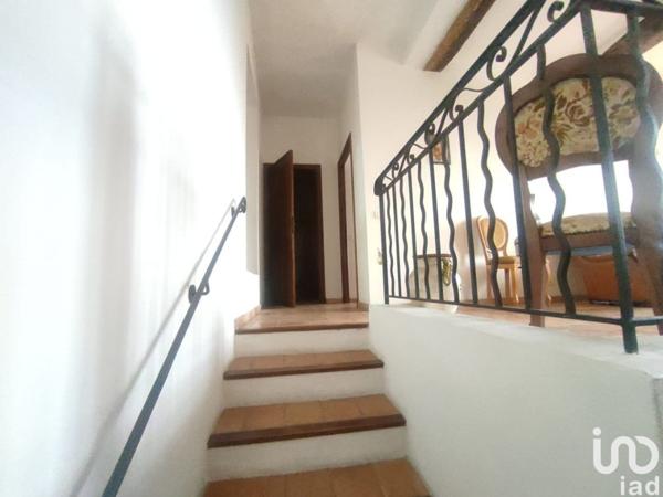 Maison 5 pièces de 200 m² à Châteauneuf-Grasse (06740)