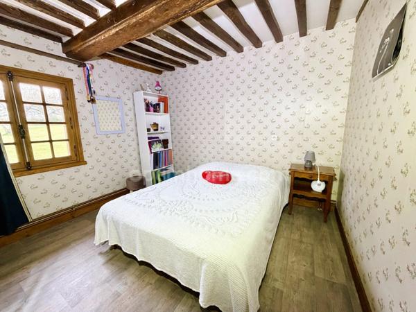 Élégante propriété normande du XIXᵉ siècle – Maison principale, Maison d’amis, dépendances, Parc Paysager