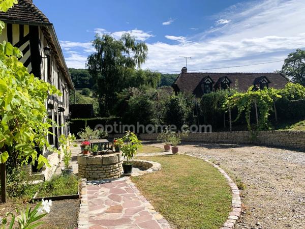 Élégante propriété normande du XIXᵉ siècle – Maison principale, Maison d’amis, dépendances, Parc Paysager