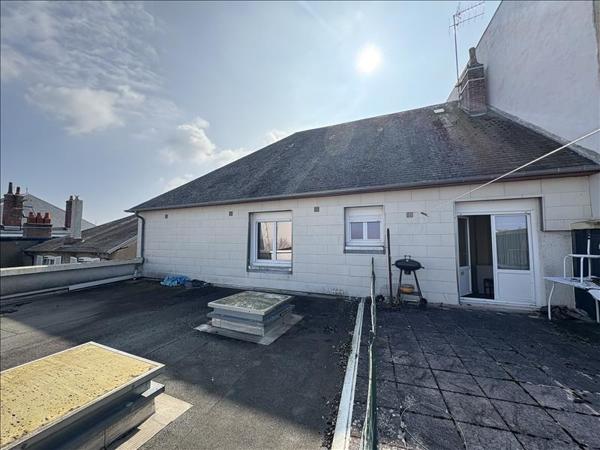 Immeuble à vendre |  Guéret |  1 255 m²