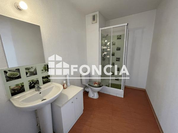 Location Studio 37.5 m² - 149 CHEMIN DE LA COMMANDERIE Marseille 13015