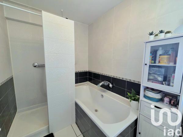 Maison à vendre 6 pièces 125 m² Remoulins