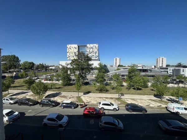 Appartement à vendre |  Talence |  1 pièce | 23 m²