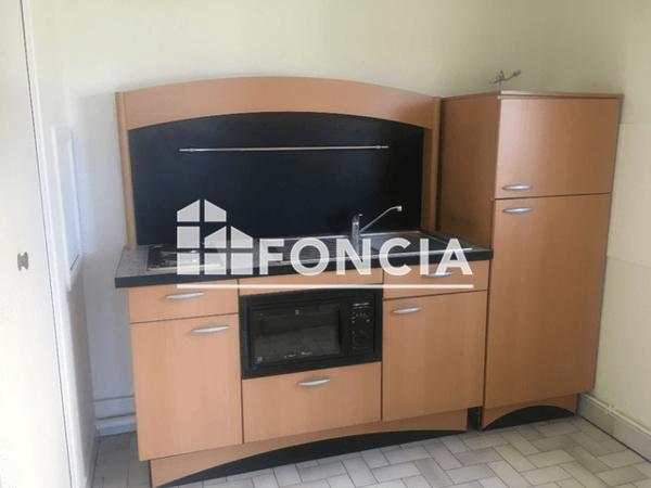 Location Appartement 2 pièces 45.2 m² - 21 AVENUE DAUPHINE Orleans 45100