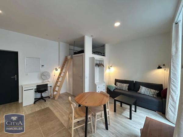 Appartement à louer 1 pièce 24.77m² Saint-Étienne (42000)