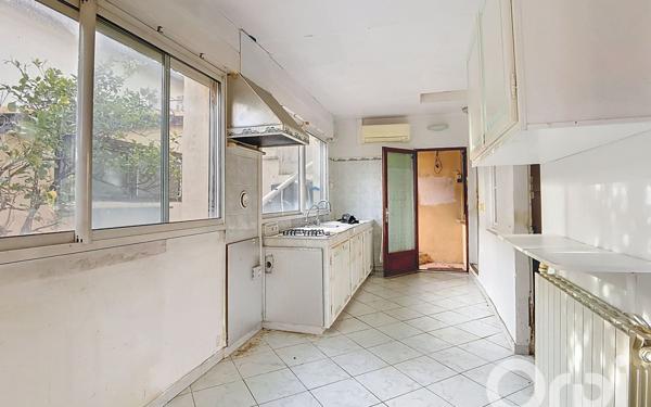 Maison à vendre    3 pièces •  Toulon