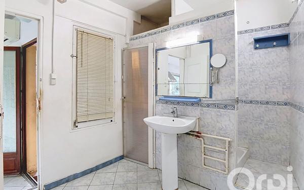 Maison à vendre    3 pièces •  Toulon