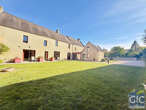 MAISON CAEN NORD - CH RDV 7 pièce(s) 264 m2, Caen 14000