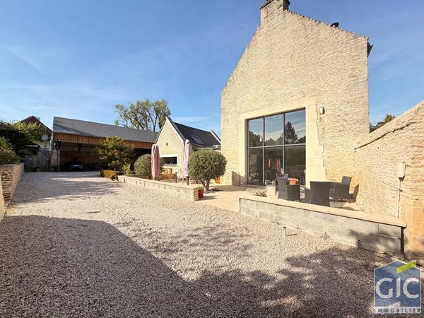 MAISON CAEN NORD - CH RDV 7 pièce(s) 264 m2, Caen 14000