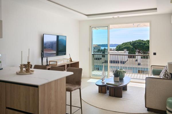 Dernier Etage Cannes  Basse Californie  - Appartement 3 pièces