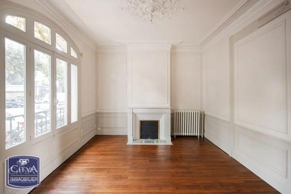 Fonds de commerce à vendre 80.92m²