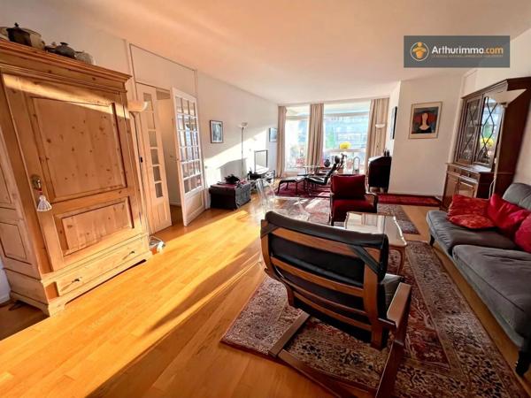 Vente Appartement 5 pièces 118 m2 à Lille