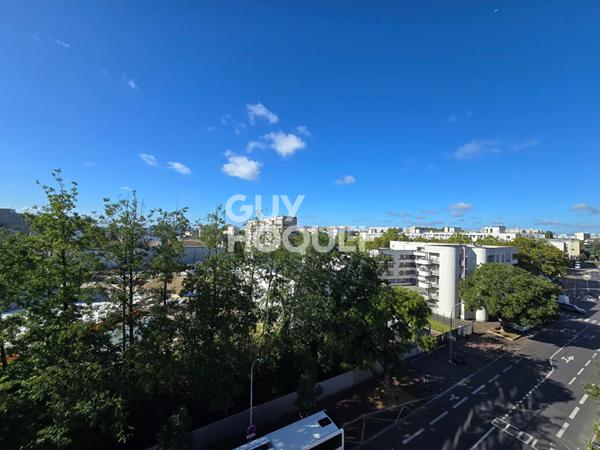 4 Pièces - Étage élevé - Balcon - Parking Double