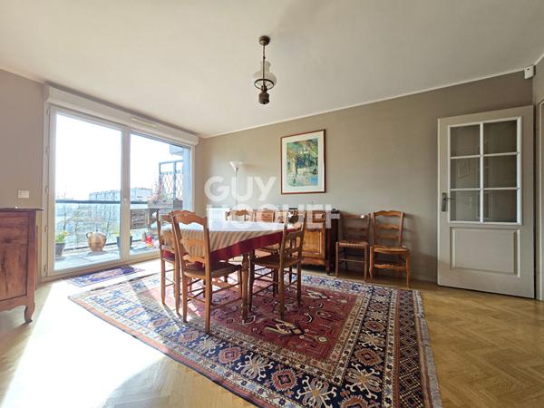 4 Pièces - Étage élevé - Balcon - Parking Double