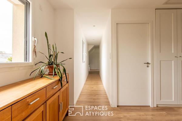 Élégante maison contemporaine avec piscine