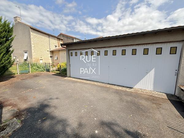 86190 VOUILLE IMMEUBLE DE RAPPORT EMPLACEMENT RARE EXCELLENT POTENTIEL