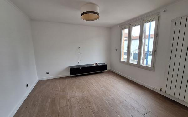 Maison à louer    5 pièces •  Drancy