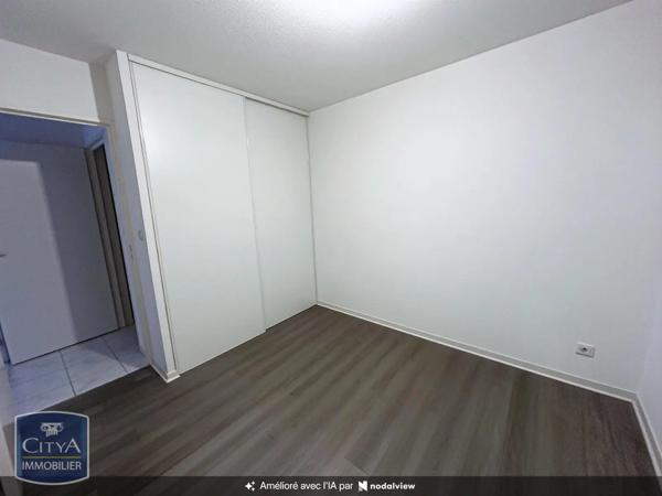Appartement à louer 2 pièces 48.3m² Bressuire (79300)
