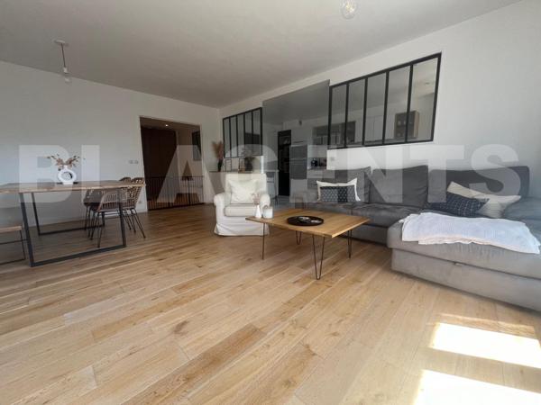 A VENDRE Très beau F5 au RAINCY (93340)