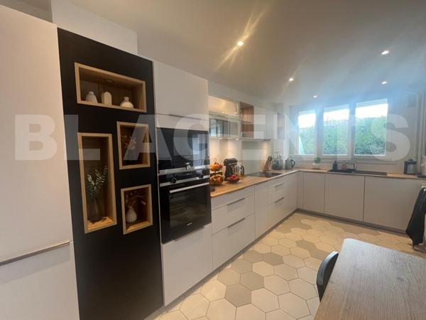 A VENDRE Très beau F5 au RAINCY (93340)