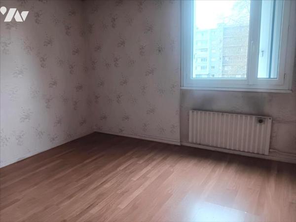 APPARTEMENT F4 AVEC PARKING ET ASCENSEUR CENTRE VILLE