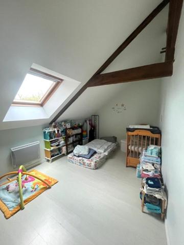 Peaule: petite maison en pierre en impasse!