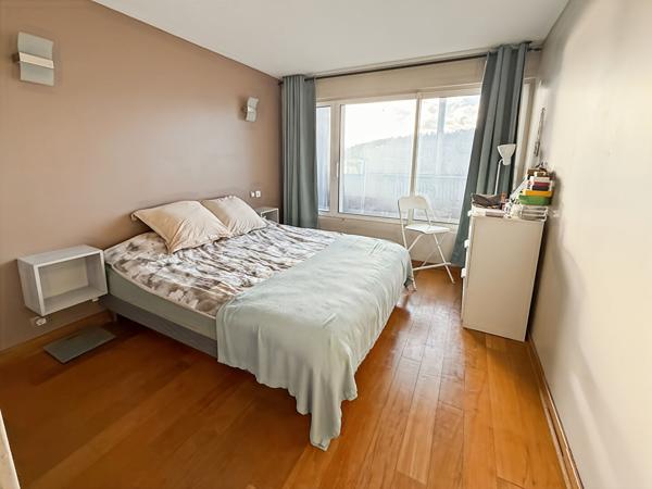 Appartement Boulogne Billancourt 2 pièce(s) 47 m2 avec balcon