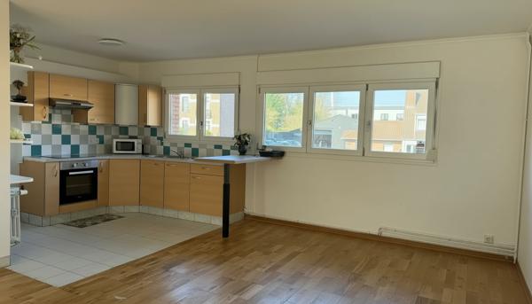 Appartement T3 lumineux avec garage, parking et cave