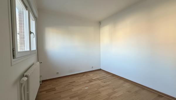 Appartement T3 lumineux avec garage, parking et cave