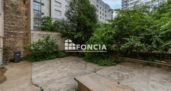 À vendre Appartement 2 pièces 49 m² - Paris 75019
