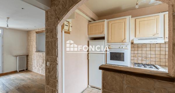 À vendre Appartement 2 pièces 49 m² - Paris 75019