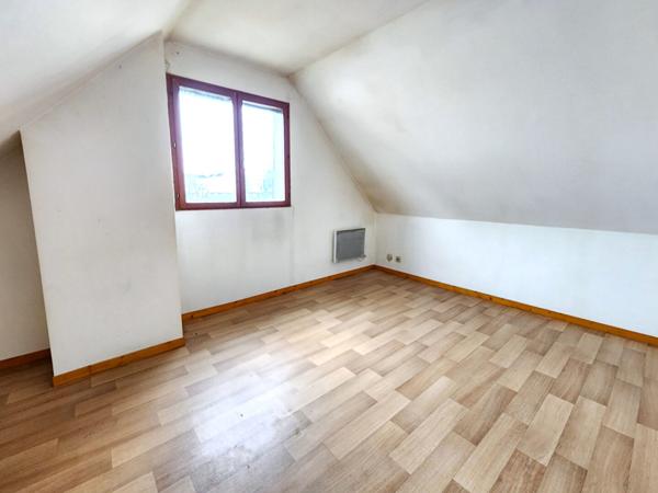 Maison  4 pièce(s) 93 m2