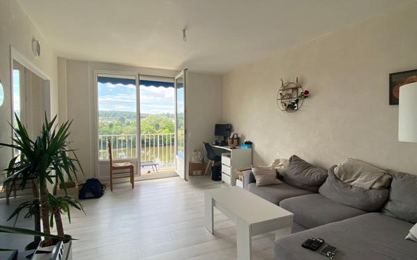Appartement à louer    4 pièces •  Tours