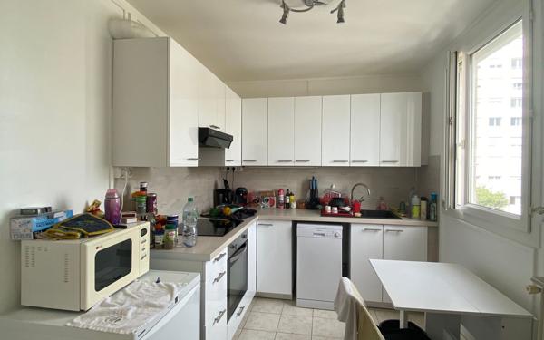 Appartement à louer    4 pièces •  Tours