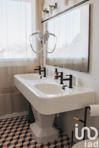 Immeuble à vendre 325 m² La Rochelle