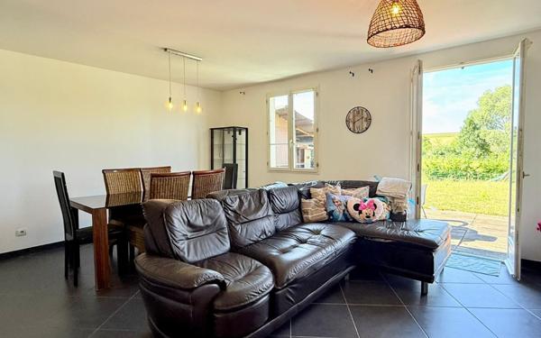 Maison à vendre    4 pièces • 89 m2 Chenoise