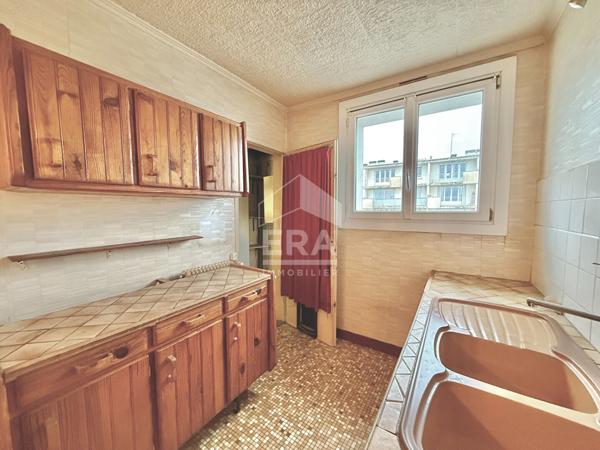 Appartement Saint Jean De La Ruelle 3  ou 4 pièce(s), surface 68m².
