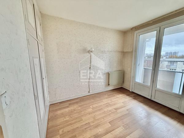 Appartement Saint Jean De La Ruelle 3  ou 4 pièce(s), surface 68m².