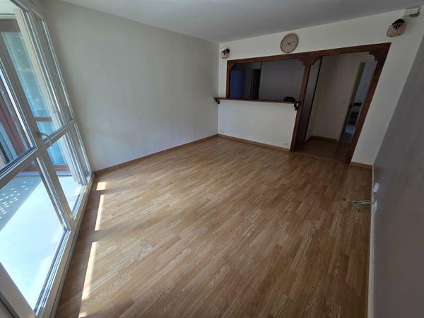Appartement 3 pièces 59.77 m2