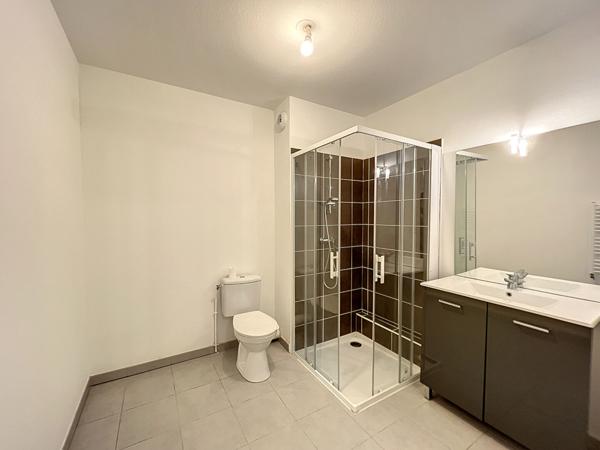 Appartement T1 bis de 37 m² au centre de Castanet -Tolosan (vendu loué)