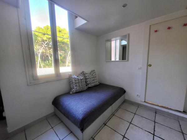 Vente / Studio meublé