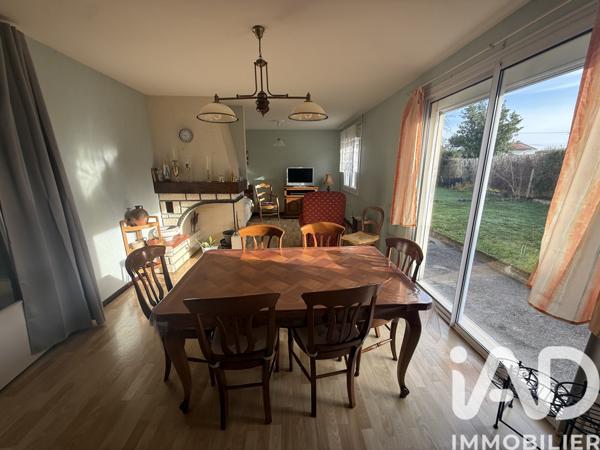 Maison à vendre 4 pièces 110 m² Châtillon-sur-Thouet