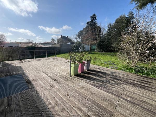 LA ROCHE SUR YON, LE BOURG, MAISON A VENDRE