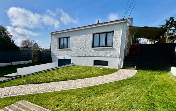 LA ROCHE SUR YON, LE BOURG, MAISON A VENDRE