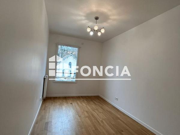 Location Appartement 4 pièces 116.1 m² - 1 ALLEE DU VAL FLEURY Gif Sur Yvette 91190