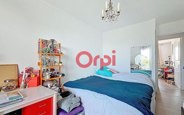 Appartement à vendre    4 pièces • 74,05 m2 Six-Fours-les-Plages